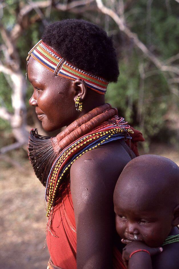 museo-castiglioni-varese-racconti-samburu-body-art-nilo-camiti