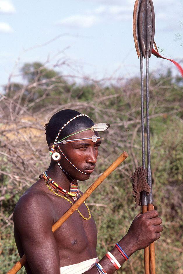 museo-castiglioni-varese-racconti-samburu-body-art-nilo-camiti